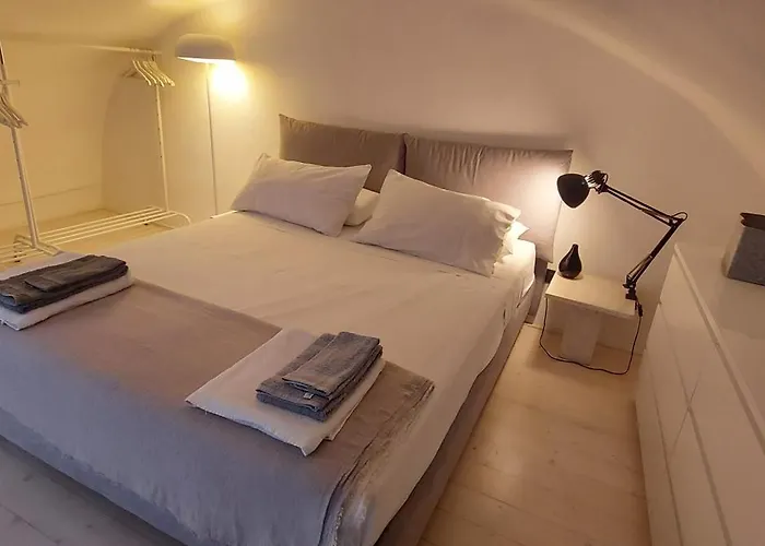 Charming Flat In Centro