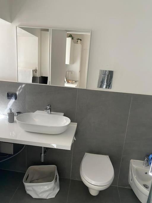 Charming Flat In Centro Appartement Naples